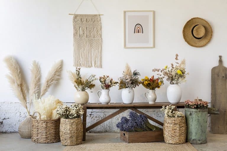 תומיק | רהיטים מיוחדים בעבודת יד